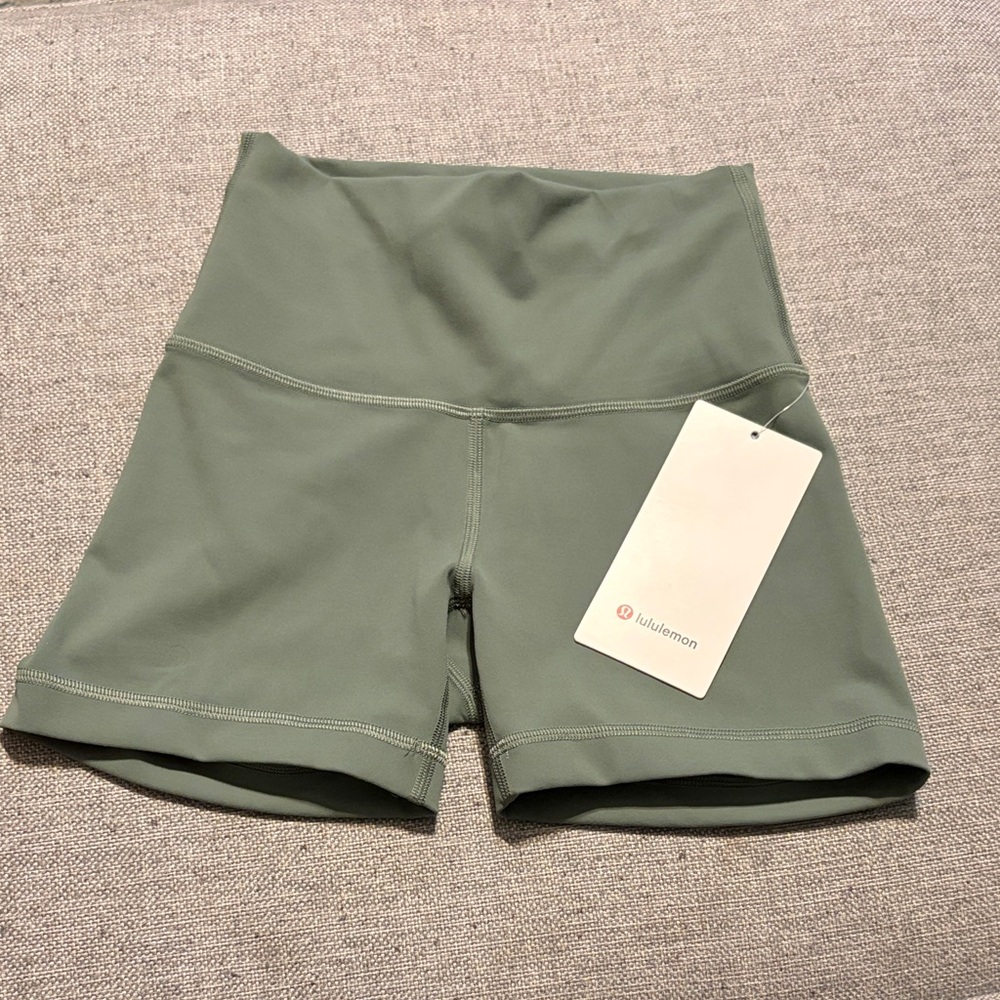 lululemon athletica Wunder Train HR Short 4” Sage Green